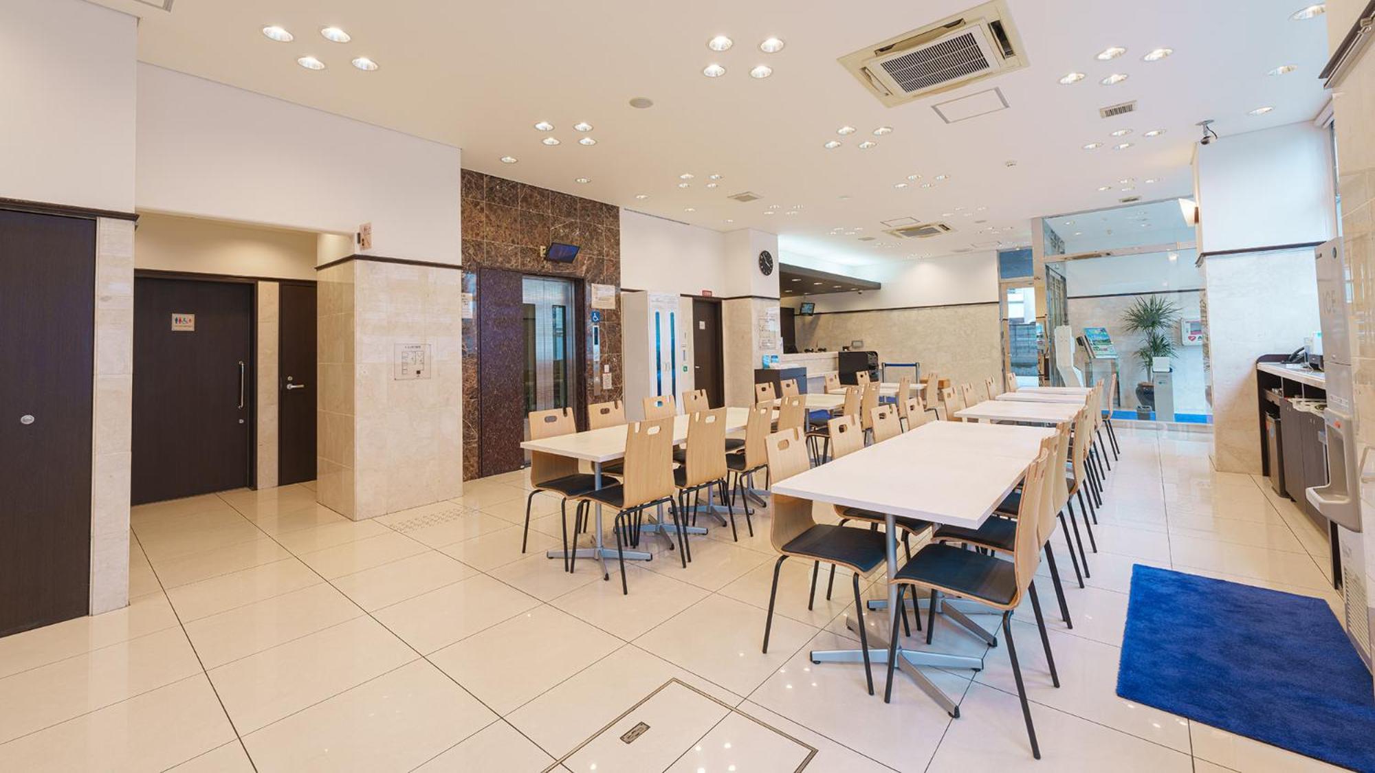 Toyoko Inn Shin-Osaka-Eki Higashi-Guchi Extérieur photo
