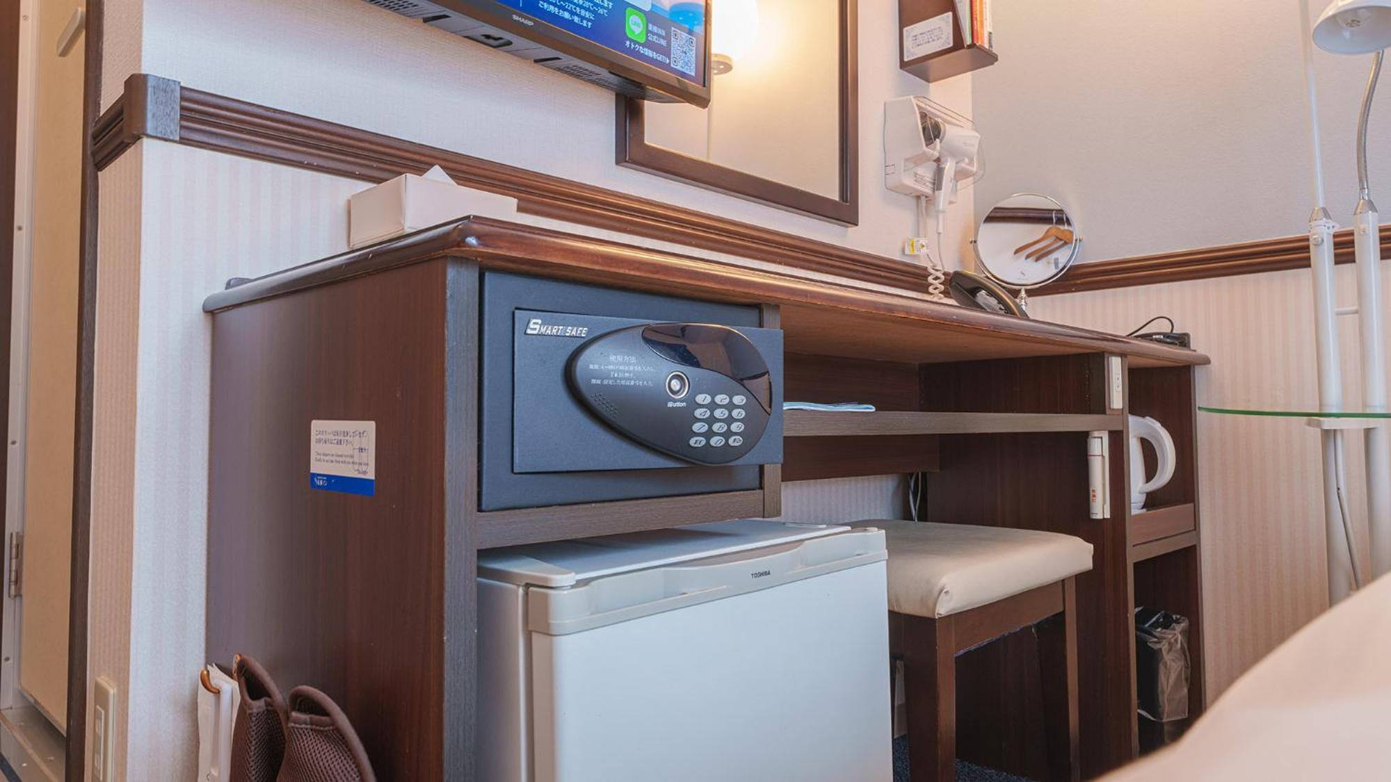 Toyoko Inn Shin-Osaka-Eki Higashi-Guchi Chambre photo